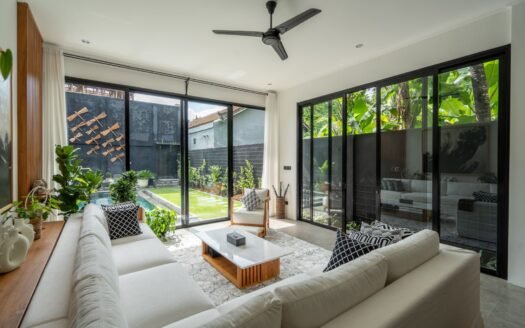 3-BR VILLAS WITH STUNNING TROPICAL LIVING IN TUMBAK BAYUH