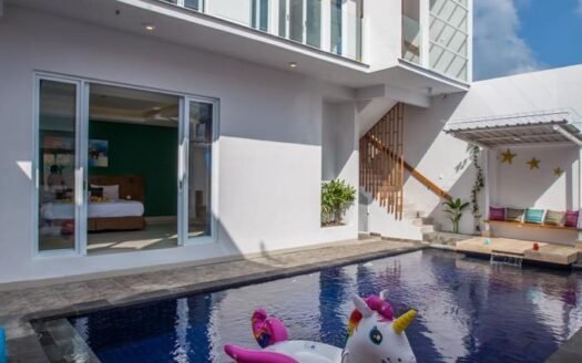 Contemporary 3-BR Villa in Umalas: A Stunning Modern Retreat