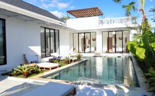 5-BR Villas: Embrace Tropical Comfort in Bumbak