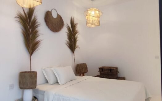 5-BR Villas: Tropical Serenity Awaits in Bumbak