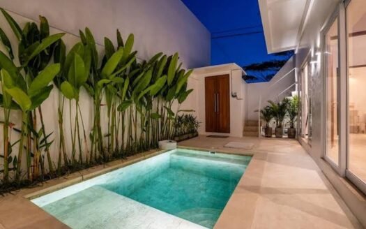 Modern Haven: Fresh 2BR Villa in Cemagi – Ready for Living