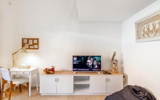 Stylish Loft 1BR Mezzanine Living in Seminyak