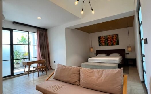 Beachside Sanur 6BR Villa for Sale – Excellent Investment Option