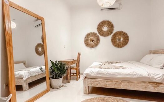 Elegant 3BR Modern Villa for Rent in Tumbak Bayuh