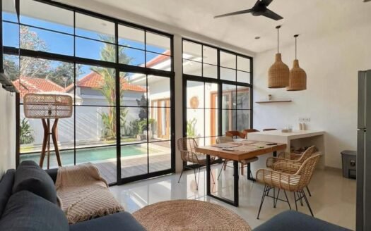 Elegant 3BR Modern Villa for Rent in Tumbak Bayuh