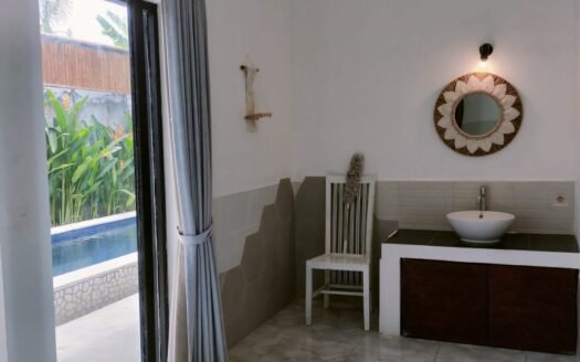 Charming 2BR Villa in Canggu – Close to Beach & Shops
