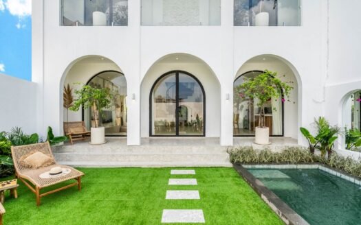 Stylish 2BR Villa with Modern Design in Tumbak Bayuh