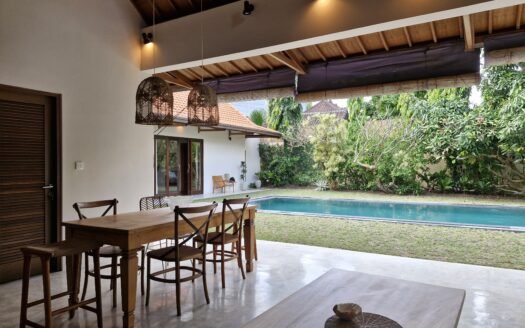 Stylish Berawa Villa – 3BR Modern Retreat in Top Location