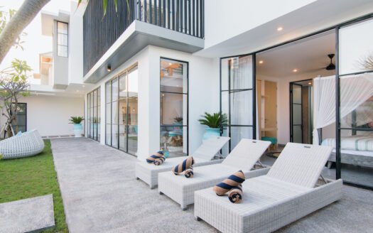 Luxury 4-Bedroom Villa Haven in Canggu