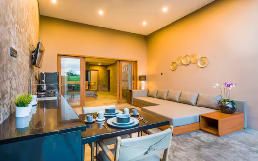 Luxury 1BR Honeymoon Nest with Jacuzzi Pool