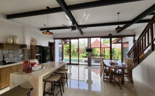 PRIVATE ENCLOSED 3BR VILLA IN PADONAN, CANGGU