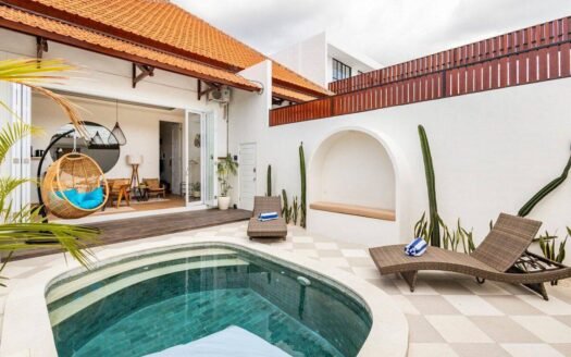The Secret Sanctuary: Private 1-Bedroom Oasis