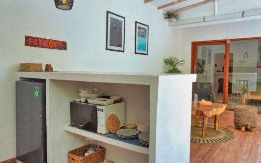 Light-Filled 2BR Villa – Yearly Rent in Bumbak