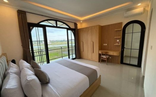Upscale 3BR Villa with Modern Touches in Pererenan
