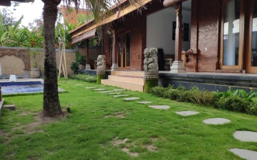Hidden Gem – Elegant 2BR Villa Near Canggu Hotspots